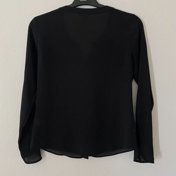 Candies Black Blouse Womens Ruffle Long‎ sleeve Button Front Size XS - Picture 2 of 9
